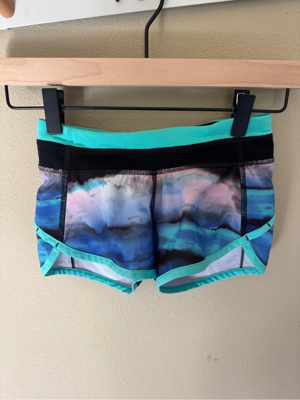 Ivivva girls athletic shorts